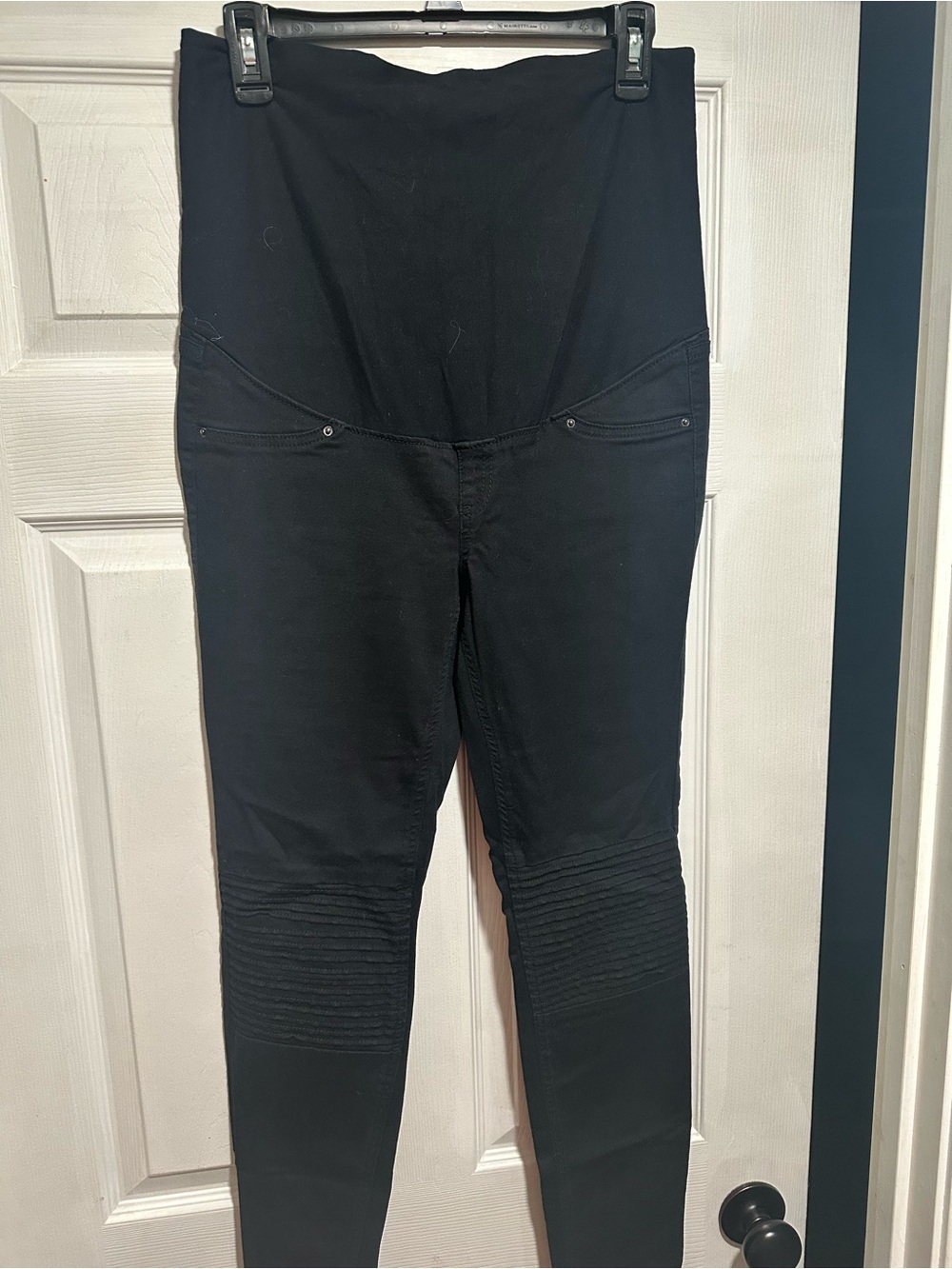 H&M Black Women’s Maternity Jeggings size 10